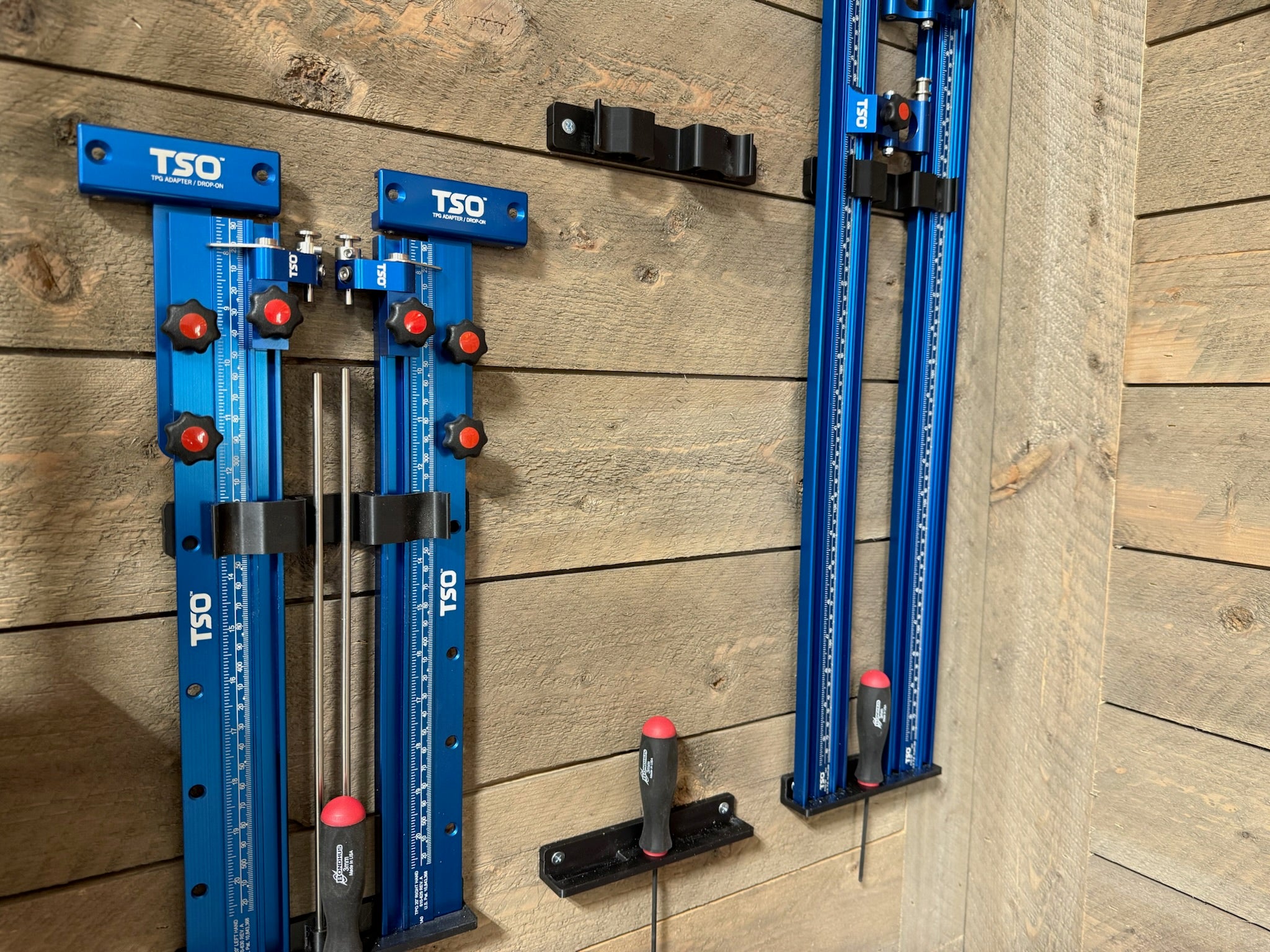 TSO Parallel Guide - Vertical Wall Mount