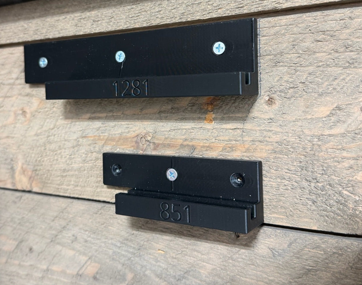 Woodpeckers - Square Hangers