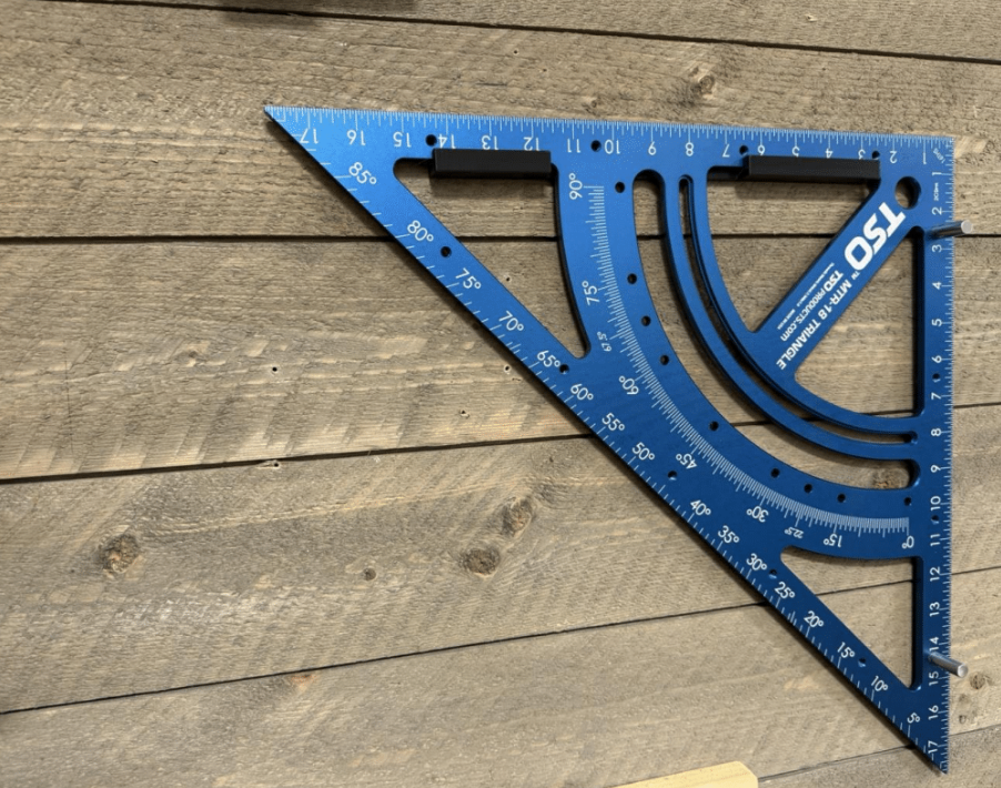 TSO MTR-18 - Triangle Hanger