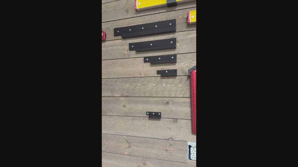 Woodpeckers - Square Hangers